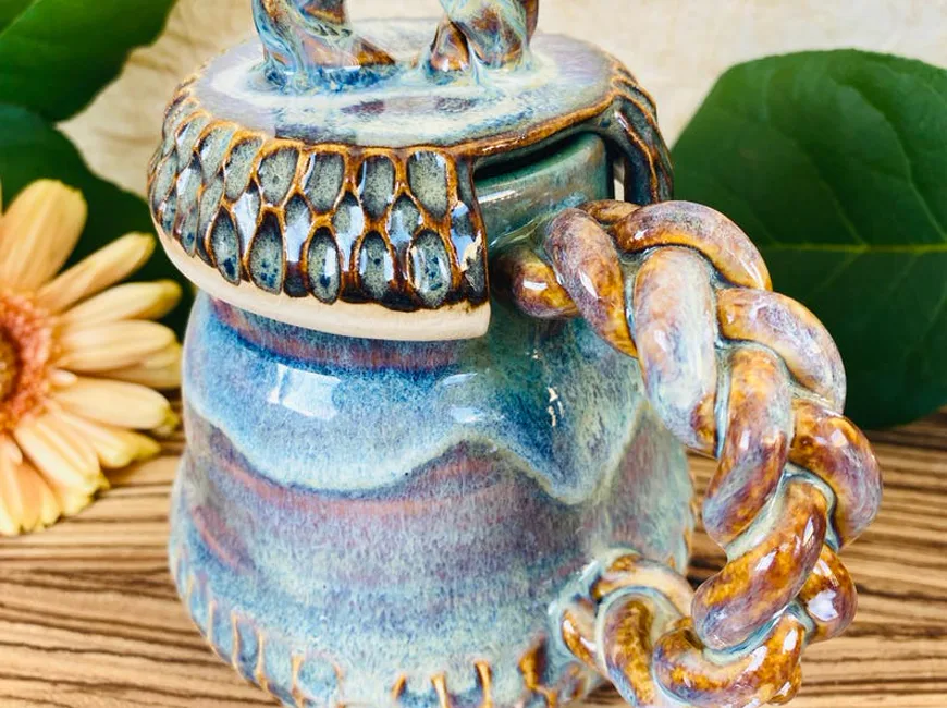 Handmade ceramic mug from Evers Art Shop