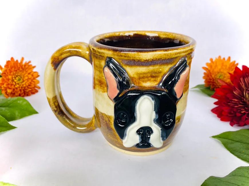 Handmade pet pottery from Evers Art Shop